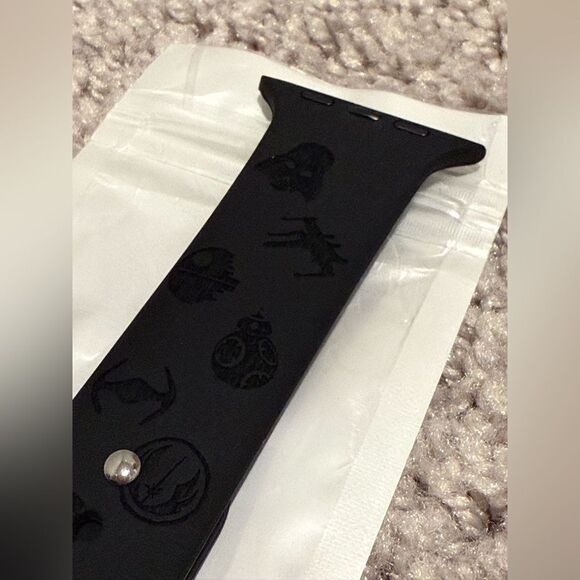 Custom Star Wars Apple Watch Band - 45mm - Picture 4 of 9